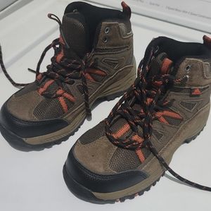 High Sierra boots